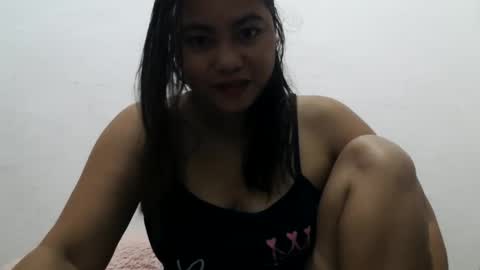 heavenlyeyes69 online show from November 15, 2025, 9:00 pm