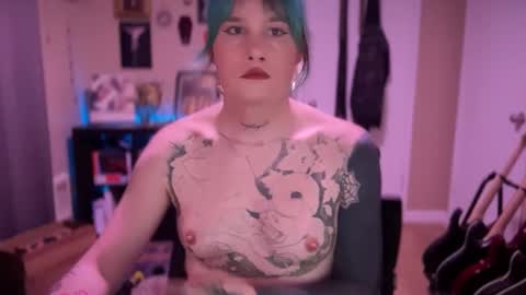 Saoirse online show from December 10, 2024, 7:16 am