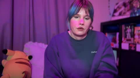 Saoirse online show from December 11, 2024, 6:14 am