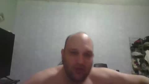 Snapshot of heavy_rebellxc chatting on December 22, 2024, 5:12 am Heavy Rebell online show from December 22, 2024, 5:12 am