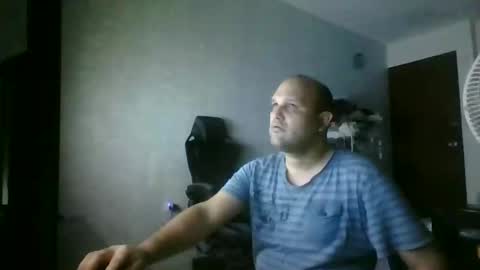 Snapshot of heavy_rebellxc chatting on January 20, 2025, 7:04 am Heavy Rebell online show from January 20, 2025, 7:04 am