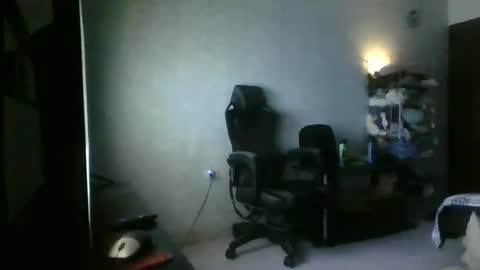 Snapshot of heavy_rebellxc chatting on January 22, 2025, 7:03 am Heavy Rebell online show from January 22, 2025, 7:03 am