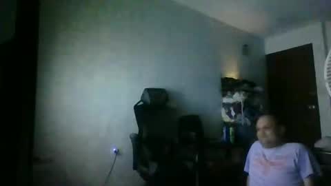 Snapshot of heavy_rebellxc chatting on January 28, 2025, 5:11 am Heavy Rebell online show from January 28, 2025, 5:11 am