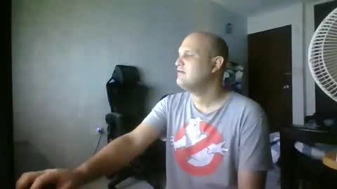 Snapshot of heavy_rebellxc chatting on March 9, 2025, 7:12 am Heavy Rebell online show from March 9, 2025, 7:12 am