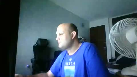 Snapshot of heavy_rebellxc chatting on September 15, 2025, 4:45 am Heavy Rebell online show from September 15, 2025, 4:45 am