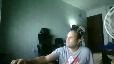 Snapshot of heavy_rebellxc chatting on November 2, 2025, 6:16 am Heavy Rebell online show from November 2, 2025, 6:16 am