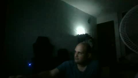 Snapshot of heavy_rebellxc chatting on November 30, 2025, 4:16 am Heavy Rebell online show from November 30, 2025, 4:16 am