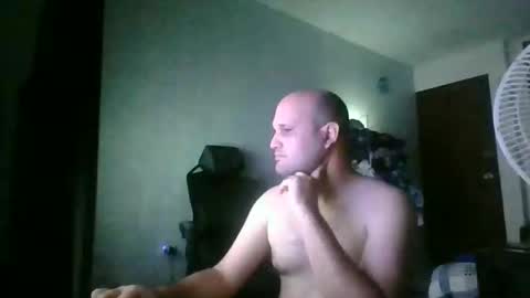 Snapshot of heavy_rebellxc chatting on January 12, 2026, 5:12 am Heavy Rebell online show from January 12, 2026, 5:12 am