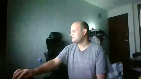 Heavy Rebell online show from April 1, 2026, 6:47 am