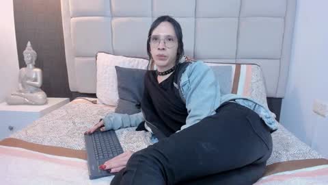 Keira Hecate online show from February 8, 2025, 7:16 pm