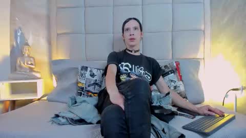 Keira Hecate online show from October 29, 2025, 7:48 pm