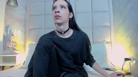 Keira Hecate online show from November 10, 2025, 8:30 pm