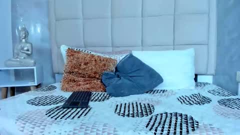 Keira Hecate online show from February 26, 2026, 7:24 pm