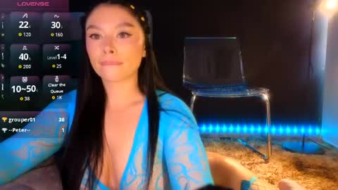 Snapshot of hecate_gh chatting on June 5, 2026, 9:42 pm Hecate online show from June 5, 2026, 9:42 pm