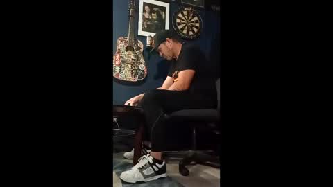 hecatoncheires187420 online show from December 16, 2025, 11:32 pm