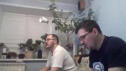 hedineko online show from March 14, 2026, 10:32 am