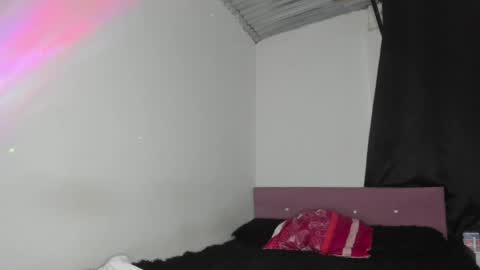 Snapshot of heellboy_ chatting on May 5, 2026, 7:16 am heellboy_ online show from May 5, 2026, 7:16 am