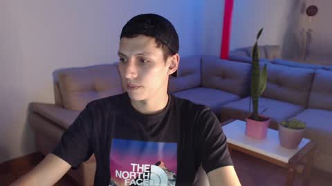 hefesto_69 online show from December 7, 2024, 1:03 am