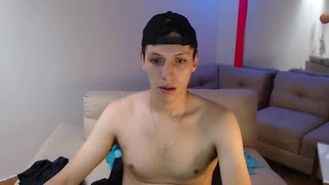 hefesto_69 online show from February 15, 2025, 6:55 pm