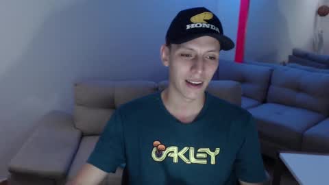 hefesto_69 online show from March 11, 2025, 9:15 pm