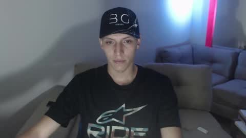 hefesto_69 online show from September 10, 2025, 1:16 am