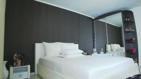 Helen online show from April 9, 2026, 12:10 pm