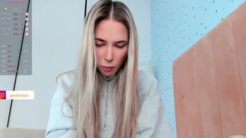 Heida online show from March 9, 2025, 6:06 am