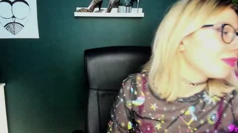 Heidi online show from February 17, 2025, 1:21 pm