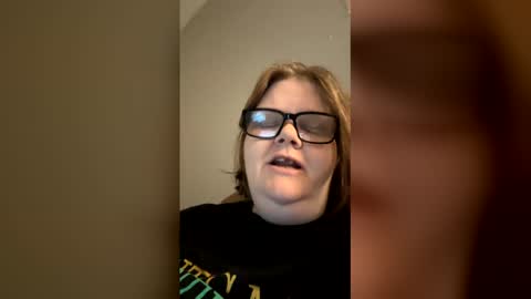 heidimackey2 online show from April 17, 2026, 3:04 pm