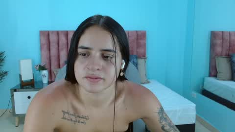 Snapshot of heidy_hoiss chatting on May 22, 2026, 7:52 pm Heidy online show from May 22, 2026, 7:52 pm