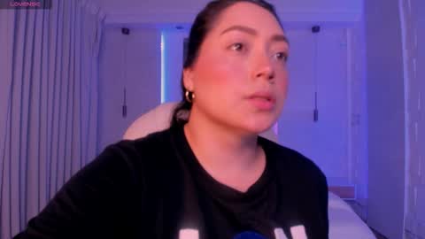 Heidy online show from October 16, 2025, 3:29 am