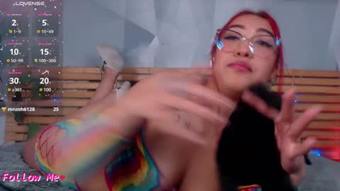   online show from December 7, 2024, 3:52 pm