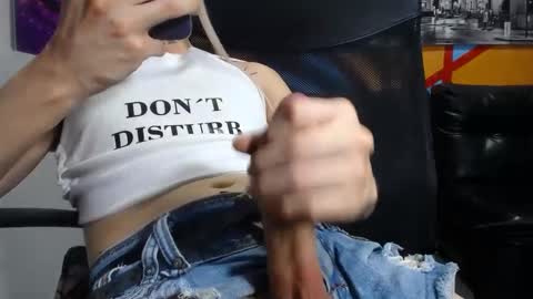 Heidy Sumers online show from December 3, 2024, 9:34 pm