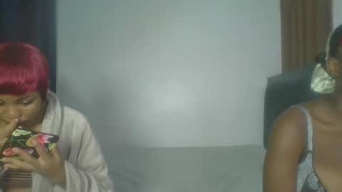Snapshot of heilybunny chatting on April 20, 2026, 7:04 pm heilybunny online show from April 20, 2026, 7:04 pm