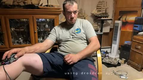 Snapshot of heisherrmann chatting on May 5, 2026, 4:42 am xxScubaStevexx online show from May 5, 2026, 4:42 am