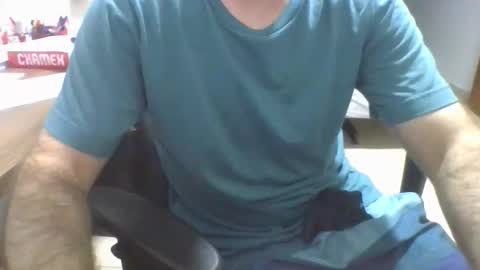 heitorcp1 online show from April 20, 2026, 4:37 am