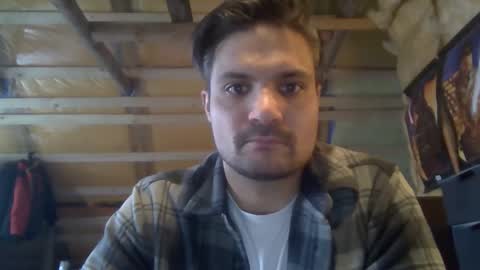 Snapshot of hejduder17 chatting on November 4, 2025, 10:14 am hejduder17 online show from November 4, 2025, 10:14 am