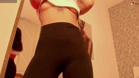 Hella online show from November 22, 2025, 1:10 pm