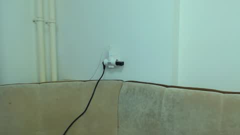 helen_adams_ online show from December 23, 2024, 11:04 am