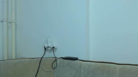 helen_adams_ online show from March 6, 2025, 6:19 am