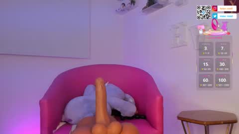Snapshot of helen_vidall chatting on October 25, 2025, 3:47 am Helen Vidall online show from October 25, 2025, 3:47 am