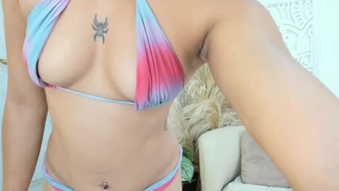 Snapshot of helen_zen chatting on May 16, 2026, 7:34 pm helen zen online show from May 16, 2026, 7:34 pm