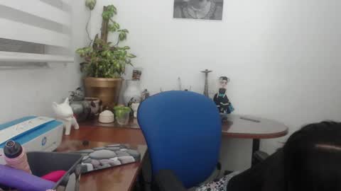 HELENA  online show from November 15, 2025, 3:48 am