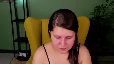 helenahoffmann online show from February 27, 2026, 4:01 am