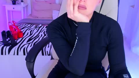 Helena online show from December 14, 2024, 5:03 pm