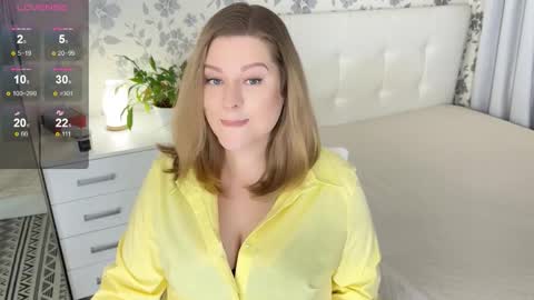 Helena Bonham online show from October 29, 2025, 3:58 pm