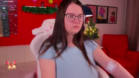 helendanvers online show from January 11, 2026, 10:09 am