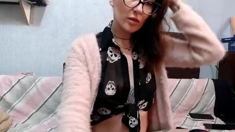 HelenRed online show from March 22, 2026, 9:34 am