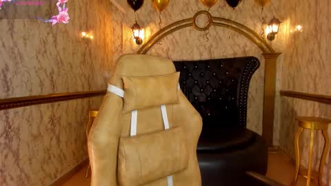 Helen or Hells online show from November 20, 2025, 12:27 pm