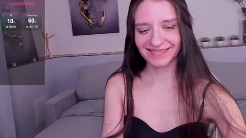 Helen online show from February 26, 2025, 1:41 pm